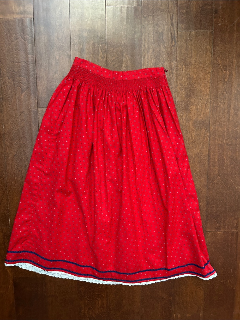 Vintage W. Germany Red Ditsy Midi Skirt with Navy Trim and Lace Hem, Size XS